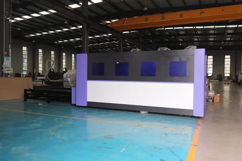 Değişim platformu tam kapalı e - Industrial Laser Metal Cutting Machine incelemesi ve fiyatı